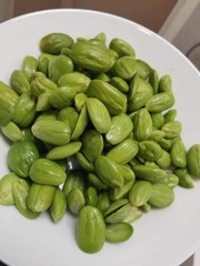 Fresh stinky beans or sator (Petai) 1 kg