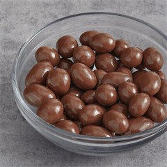 Albanese Milk Chocolate Covered Peanuts 10 lb. WS-711ALB1006