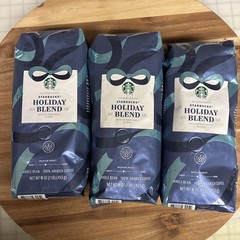 Starbucks (3) 1lb 2025 HOLIDAY BLEND Whole Beans Medium Roast