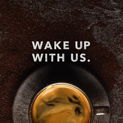 Kicking Horse Coffee, Decaf, Swiss Water Process, Dark Roast, Whole Bean, 10 Oz