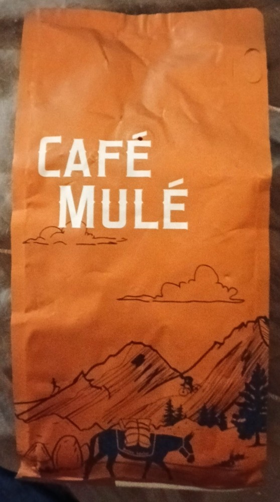 CAFÉ MULÉ Frosted Muzzle Breakfast Blend Whole Bean Coffee 12 Oz Bag