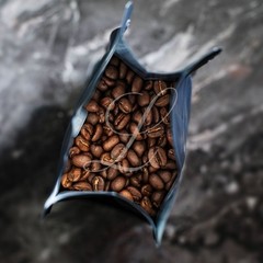 2 lbs of AUTHENTIC & FRESH Jamaica Blue Mountain Coffee – Customize Your Roast!