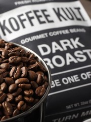 Gourmet Dark Roast Whole Bean Coffee – Perfect for Espresso & Coffee Press, 32oz