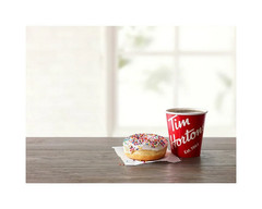 Tim Hortons Original Blend Ground Coffee Medium Roast 32 oz