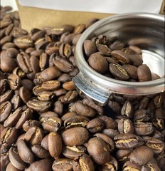 Coffee Beans / Brazil Oberon Cerrado / 5 Pound / ROASTED