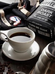 Smooth & Well Balanced Dark Roast Coffee – 100% Arabica 32oz